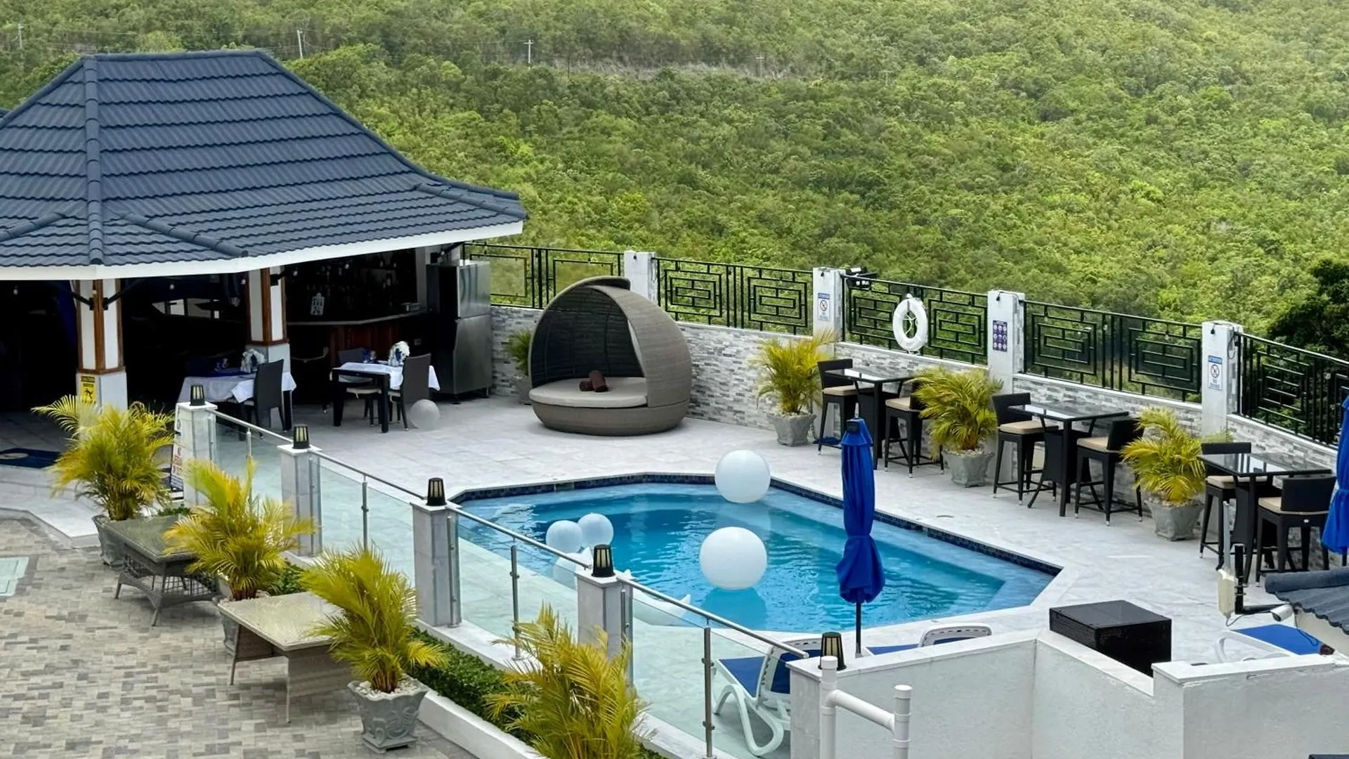 Hospitality Expert Bts 8 - Pool Beach & Bar 몬테고 베이 여관